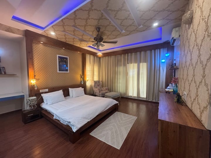 Oasis Villa Overview